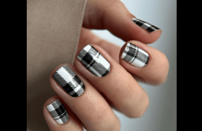 40+ Insanely Cool Black and White Nails Design to Try 32 Black and White Nails
