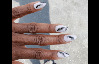 40+ Insanely Cool Black and White Nails Design to Try 27 Black and White Nails