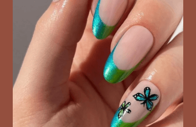 31 Summer French Tip Nails You’ll Love 18 Summer French Tip Nails