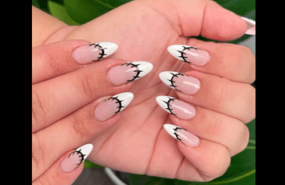 40+ Insanely Cool Black and White Nails Design to Try 26 Black and White Nails