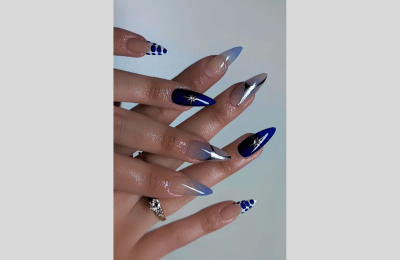 40 Navy Blue Nail Designs to Elevate Your Style 2025 26 Navy blue nail designs with aura and animal accent