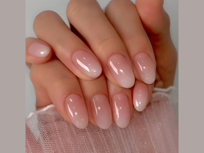 50 Stunning Short Spring Nail Designs Trending in 2025 36 Simple Soft pastel peach nails design
