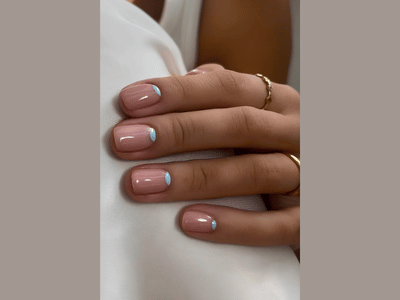 50 Stunning Short Spring Nail Designs Trending in 2025 48 Glossy nails with half moon designs