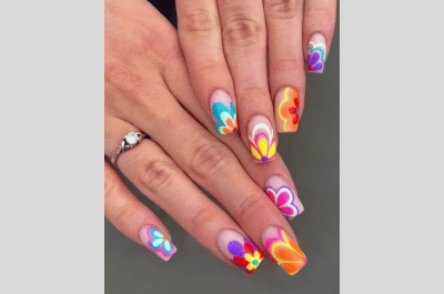 36 Summer Nail Designs to Try Now – Fresh Looks for 2025 16 Summer nail colors